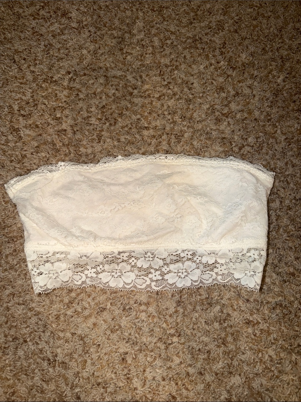 SO Lace Strapless Bandeau Bra size M